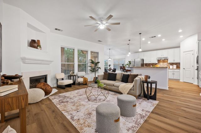 545 Manchester LN, Austin, TX 78737