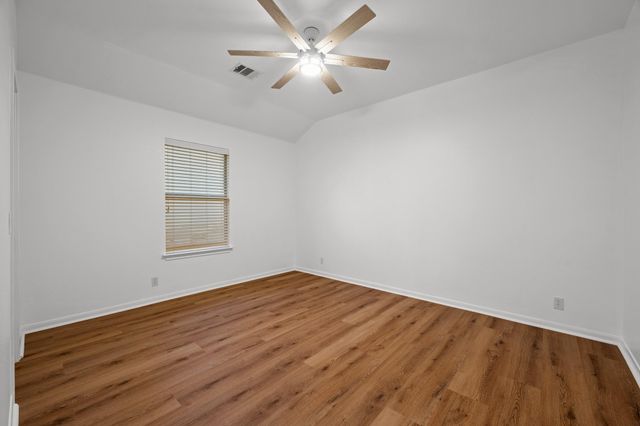 545 Manchester LN, Austin, TX 78737