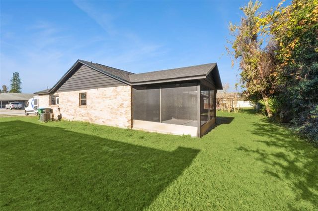 861 SHENANDOAH AVENUE, Deltona, FL 32725