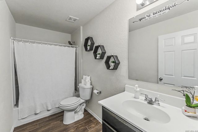 13927 Elounda, San Antonio, TX 78245