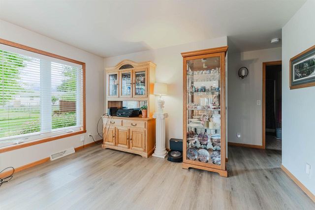 620 COURTLAND AVENUE, Oshkosh, WI 54901