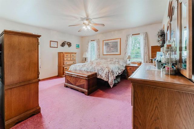 620 COURTLAND AVENUE, Oshkosh, WI 54901