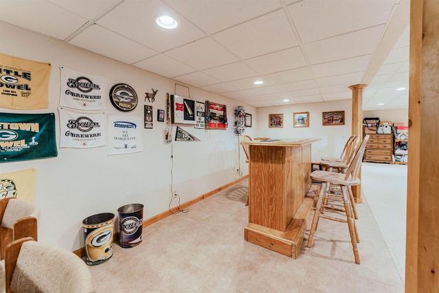 620 COURTLAND AVENUE, Oshkosh, WI 54901