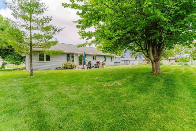 620 COURTLAND AVENUE, Oshkosh, WI 54901