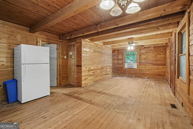 151 Bells Ferry Road NE, White, GA 30184