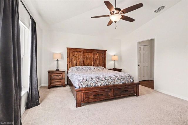 318 NW 4th ST, Cape Coral, FL 33993