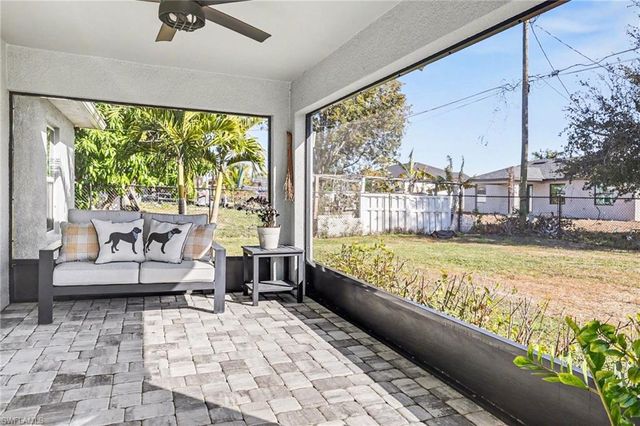 318 NW 4th ST, Cape Coral, FL 33993