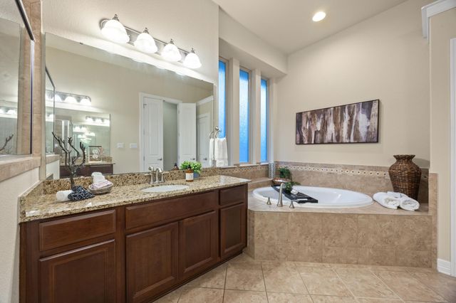 223 Lake Como DR, Austin, TX 78734