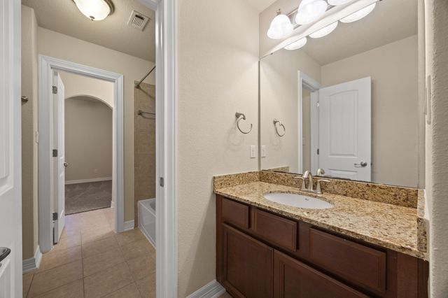 223 Lake Como DR, Austin, TX 78734