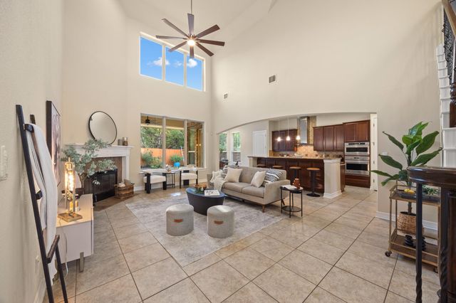 223 Lake Como DR, Austin, TX 78734