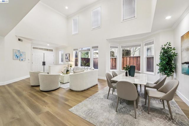 428 Fuchsia Ln, San Ramon, CA 94582