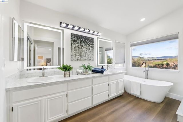 428 Fuchsia Ln, San Ramon, CA 94582