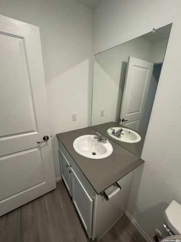 1038 Janzen, San Antonio, TX 78221