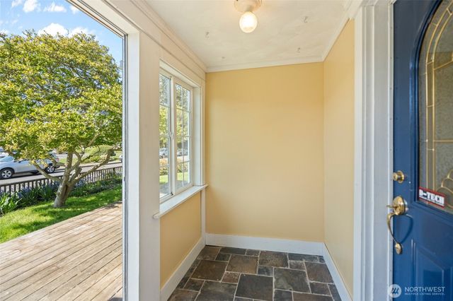 2812 Nome Street, Bellingham, WA 98225