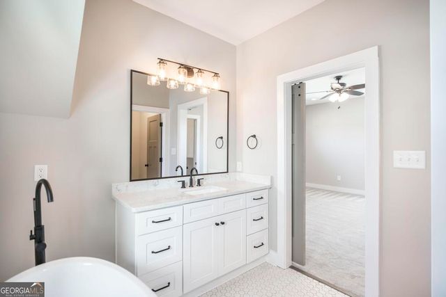 1029 Ash Street, Macon, GA 31201