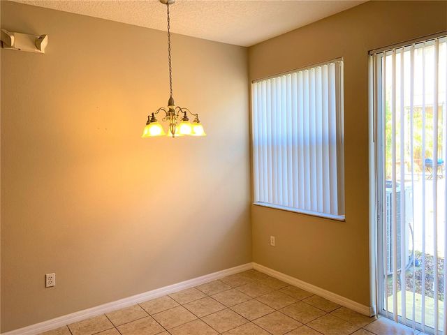 5311 PARADISE CAY CIRCLE, Kissimmee, FL 34746