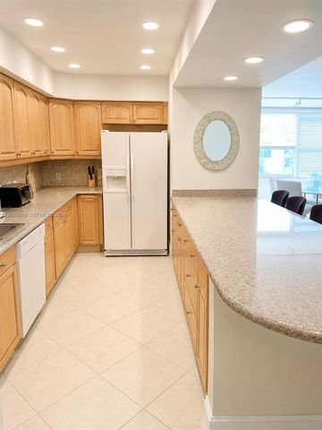 10210 Collins Ave 303, Bal Harbour, FL 33154