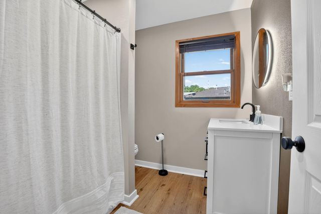 203 5th Street, Parkersburg, IA 50665