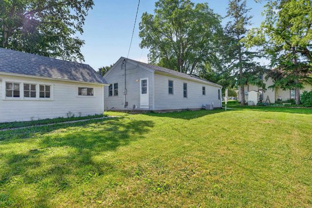 203 5th Street, Parkersburg, IA 50665
