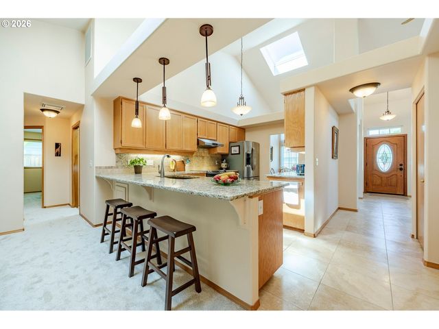 4075 BERRYWOOD Dr, Eugene, OR 97404