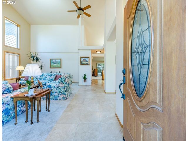 4075 BERRYWOOD Dr, Eugene, OR 97404