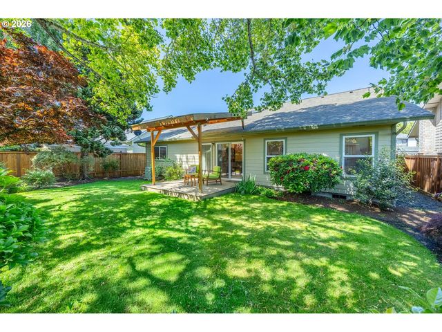 4075 BERRYWOOD Dr, Eugene, OR 97404