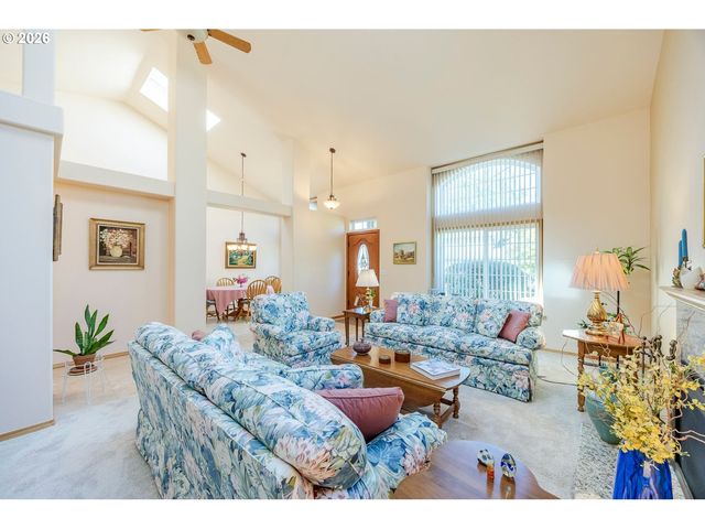 4075 BERRYWOOD Dr, Eugene, OR 97404