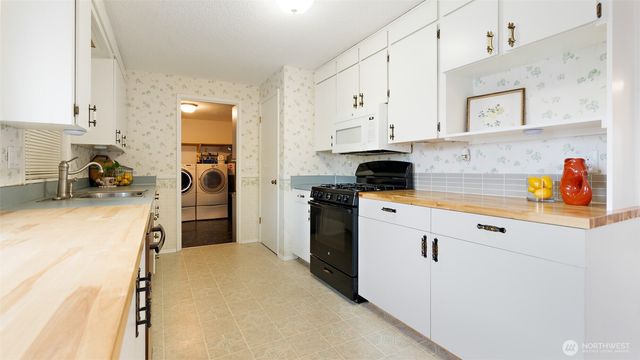 1627 Monroe Street, Shelton, WA 98584