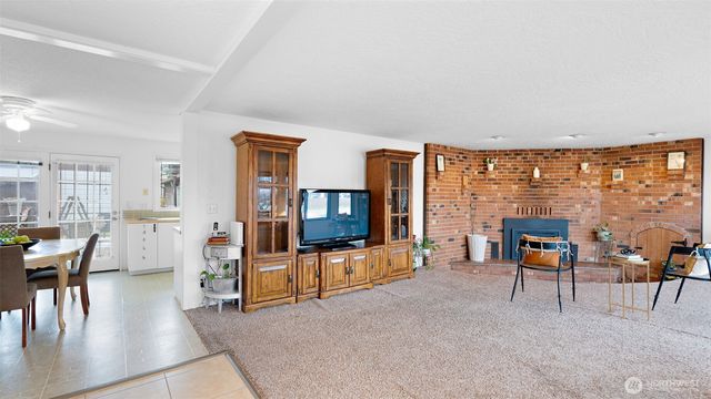 1627 Monroe Street, Shelton, WA 98584