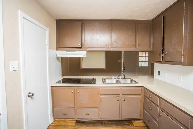 2815 43rd Street, 11, Lubbock, TX 79413