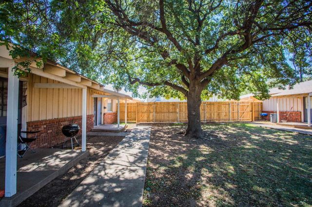 2815 43rd Street, 11, Lubbock, TX 79413