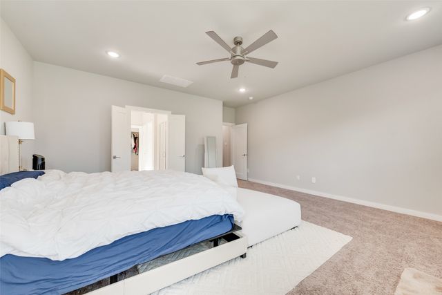 211 Coyote Creek Drive, Lavon, TX 75166