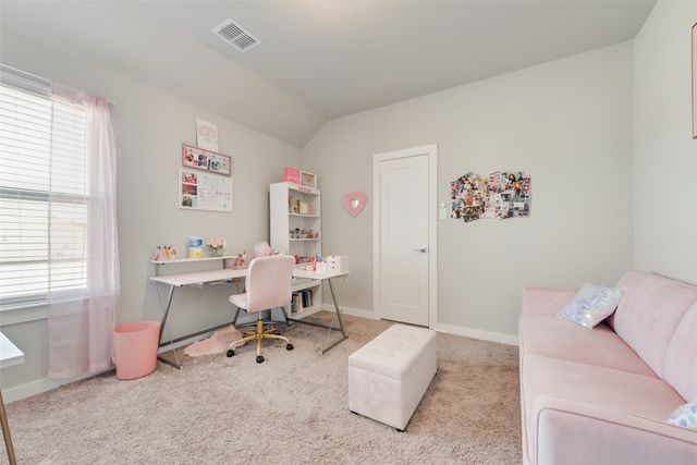 211 Coyote Creek Drive, Lavon, TX 75166
