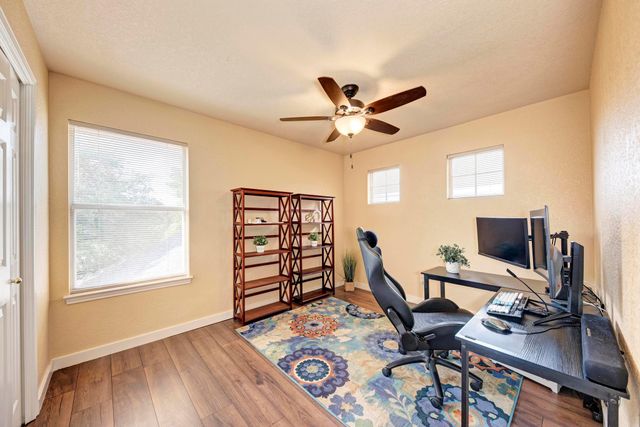 133 Ridgewood CV, Georgetown, TX 78633