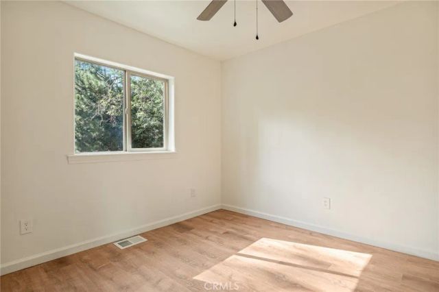 32792 Deer Lick Drive, Running Springs, CA 92382