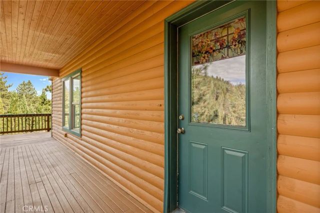32792 Deer Lick Drive, Running Springs, CA 92382