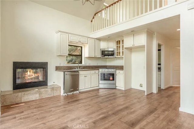 32792 Deer Lick Drive, Running Springs, CA 92382