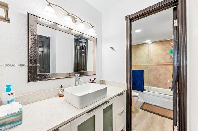 2201 S Ocean Dr 2202, Hollywood, FL 33019