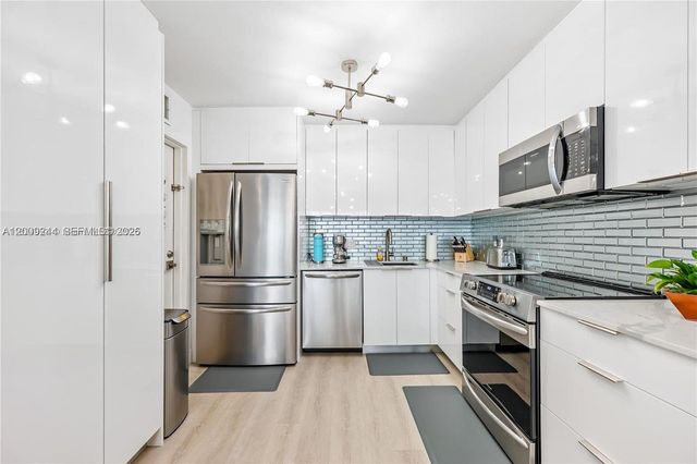 2201 S Ocean Dr 2202, Hollywood, FL 33019