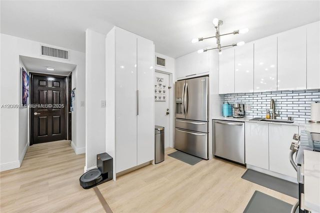 2201 S Ocean Dr 2202, Hollywood, FL 33019