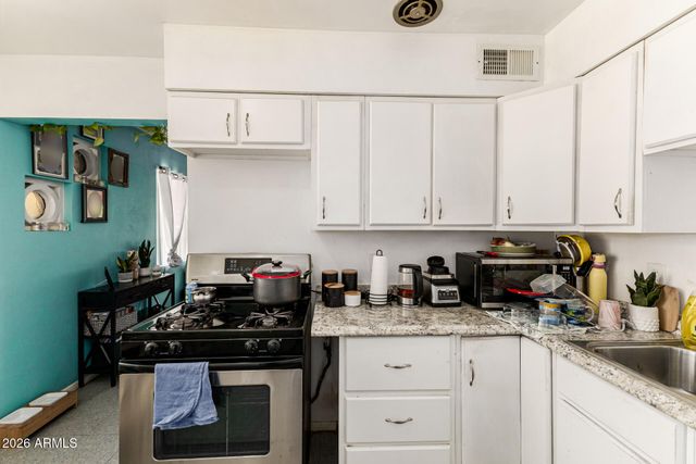 1147 W PEORIA Avenue, Phoenix, AZ 85029