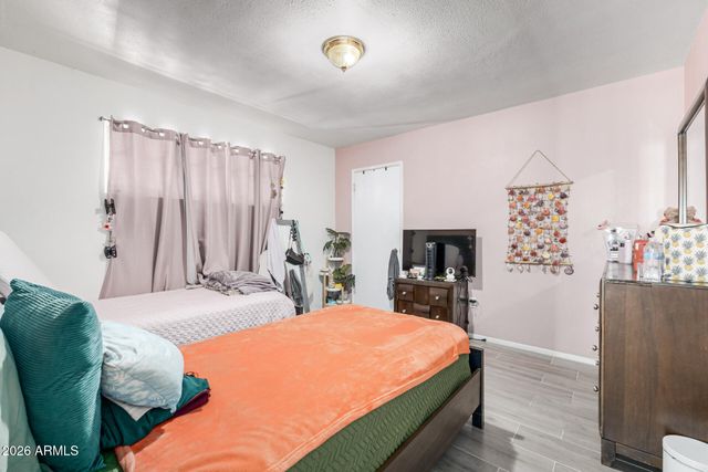 1147 W PEORIA Avenue, Phoenix, AZ 85029