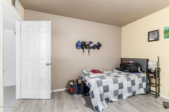 1147 W PEORIA Avenue, Phoenix, AZ 85029