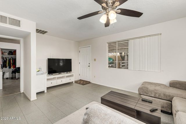 1147 W PEORIA Avenue, Phoenix, AZ 85029