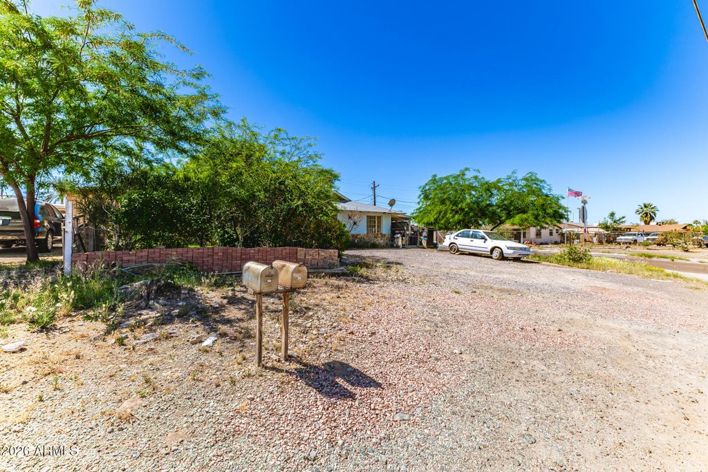 1147 W PEORIA Avenue, Phoenix, AZ 85029 — photo 2