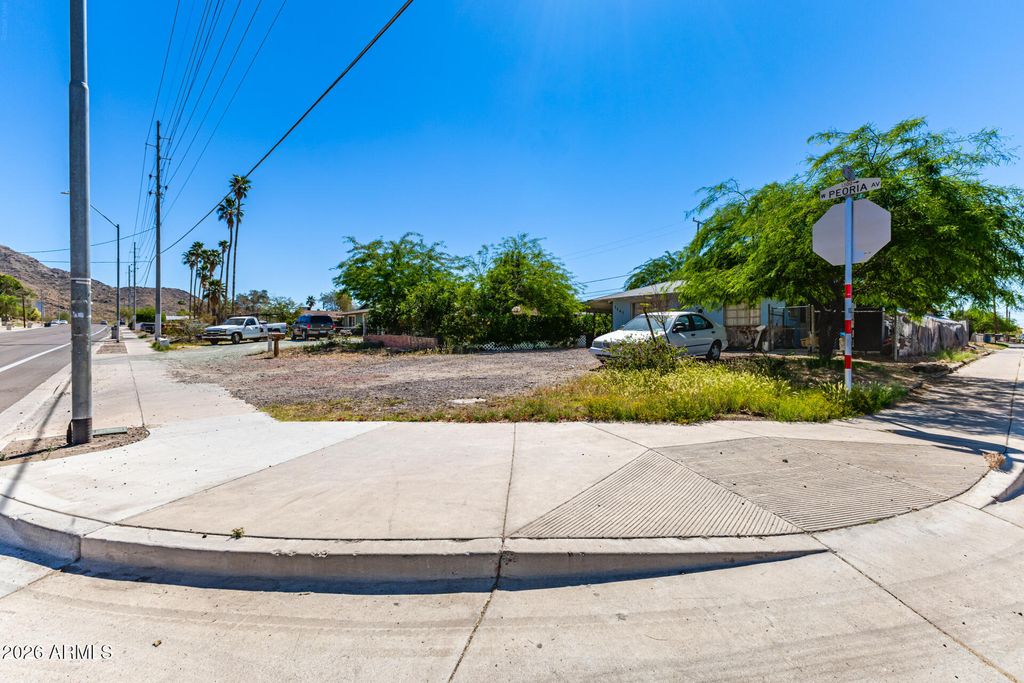1147 W PEORIA Avenue, Phoenix, AZ 85029 — photo 4