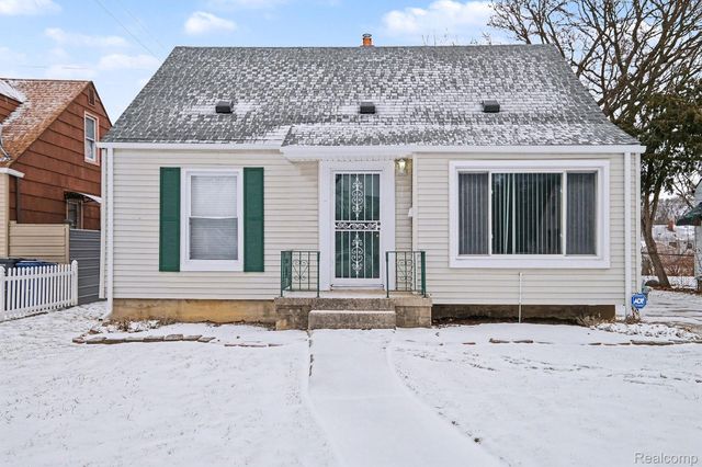 1818 Parkfront Drive, Flint, MI 48504