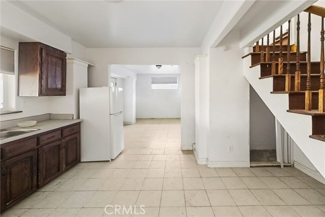 261 E Crescent Avenue, Redlands, CA 92373