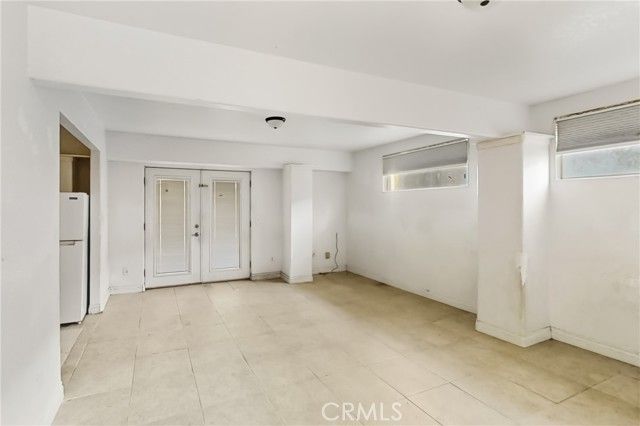 261 E Crescent Avenue, Redlands, CA 92373