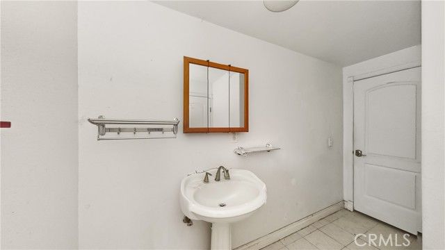 261 E Crescent Avenue, Redlands, CA 92373